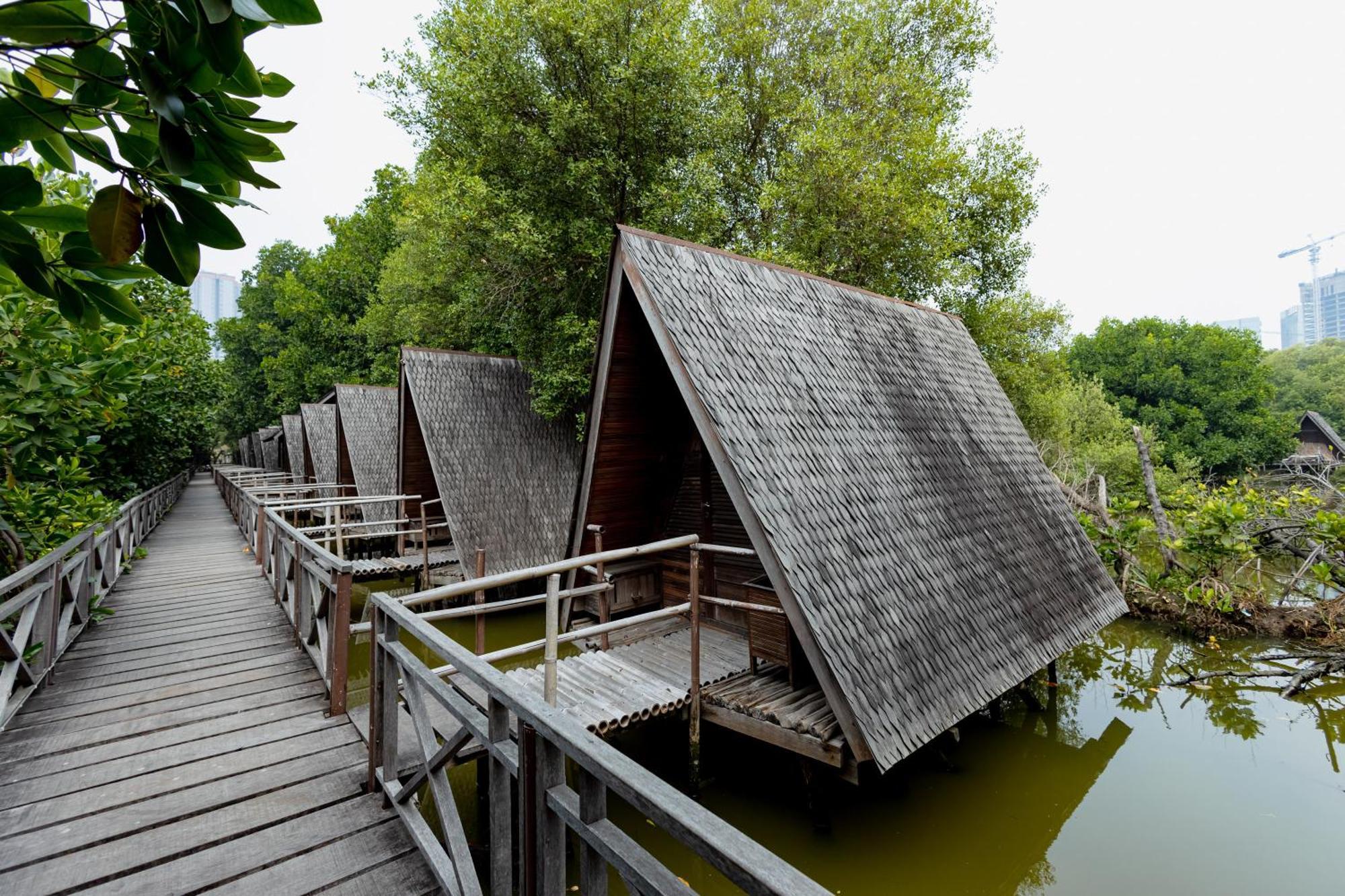 Reddoorz Resort @ Taman Wisata Mangrove Джакарта Екстер'єр фото