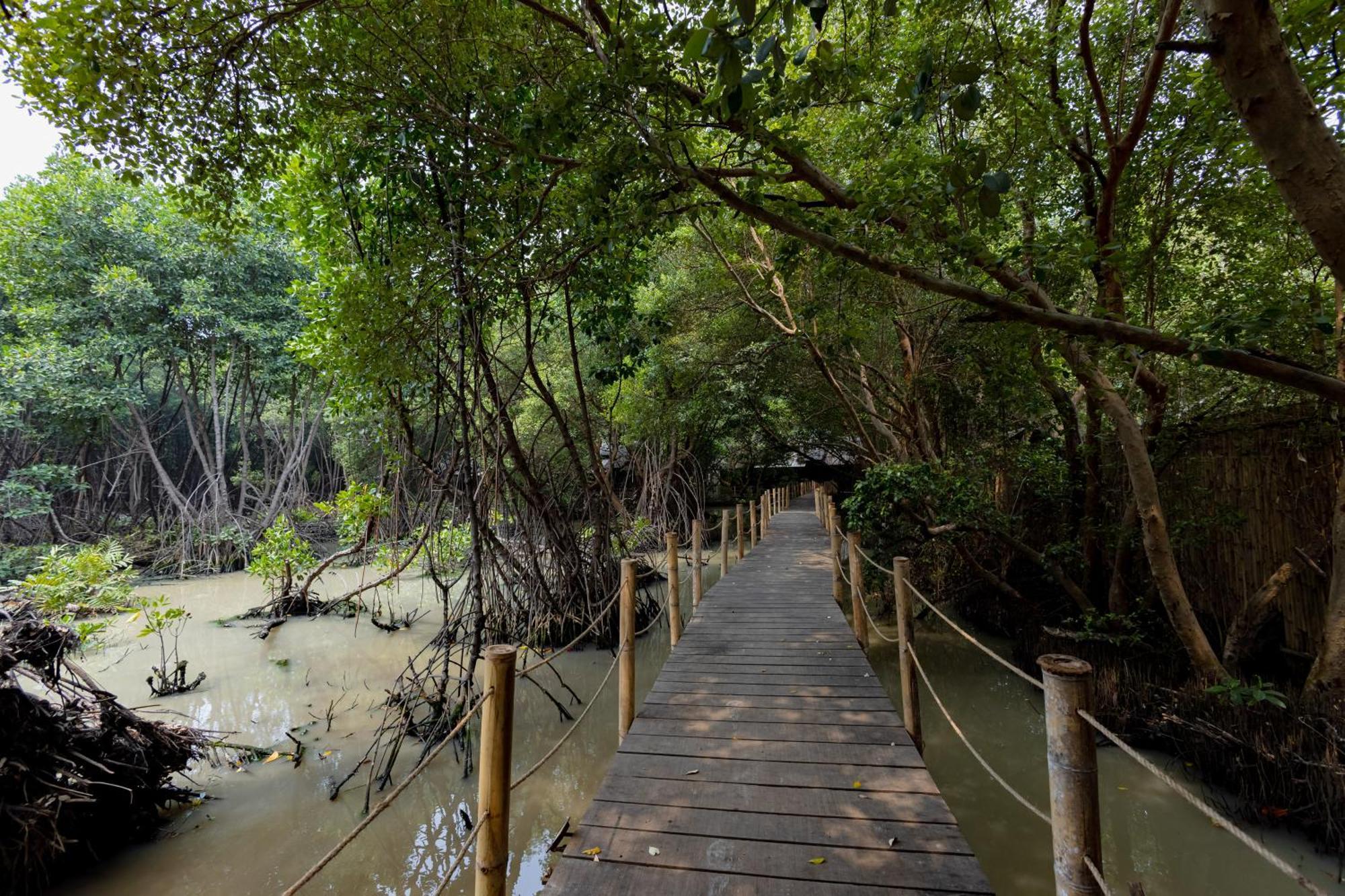 Reddoorz Resort @ Taman Wisata Mangrove Джакарта Екстер'єр фото