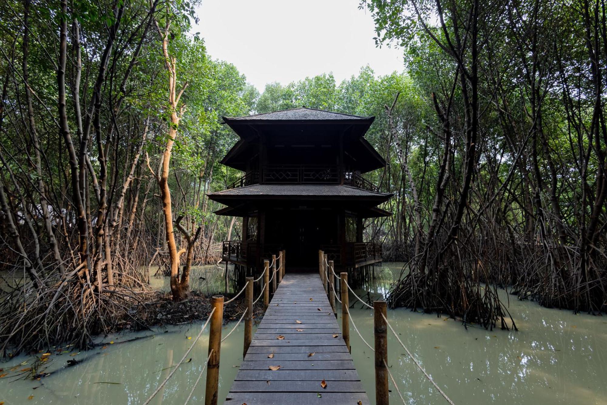 Reddoorz Resort @ Taman Wisata Mangrove Джакарта Екстер'єр фото