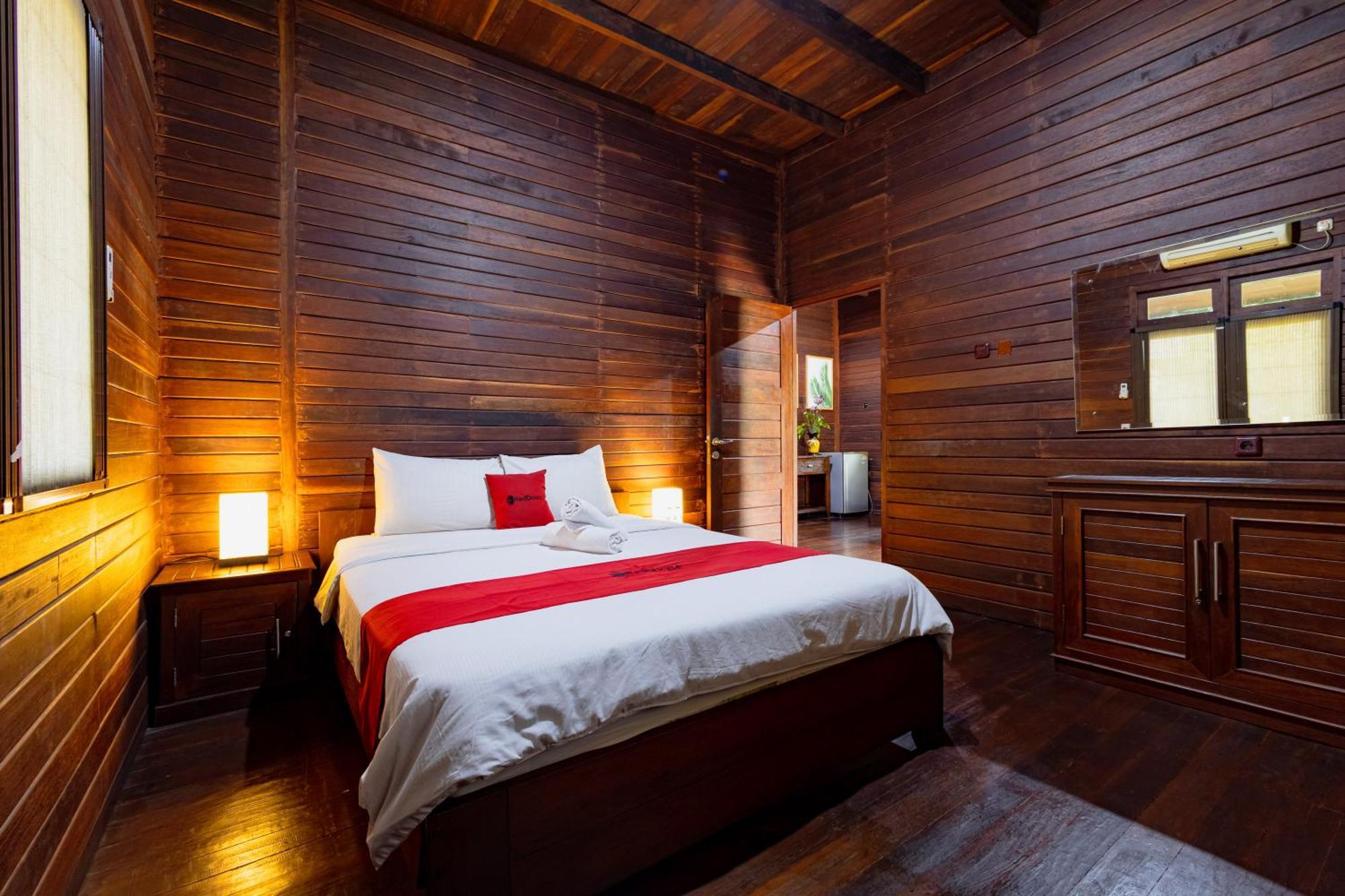 Reddoorz Resort @ Taman Wisata Mangrove Джакарта Екстер'єр фото