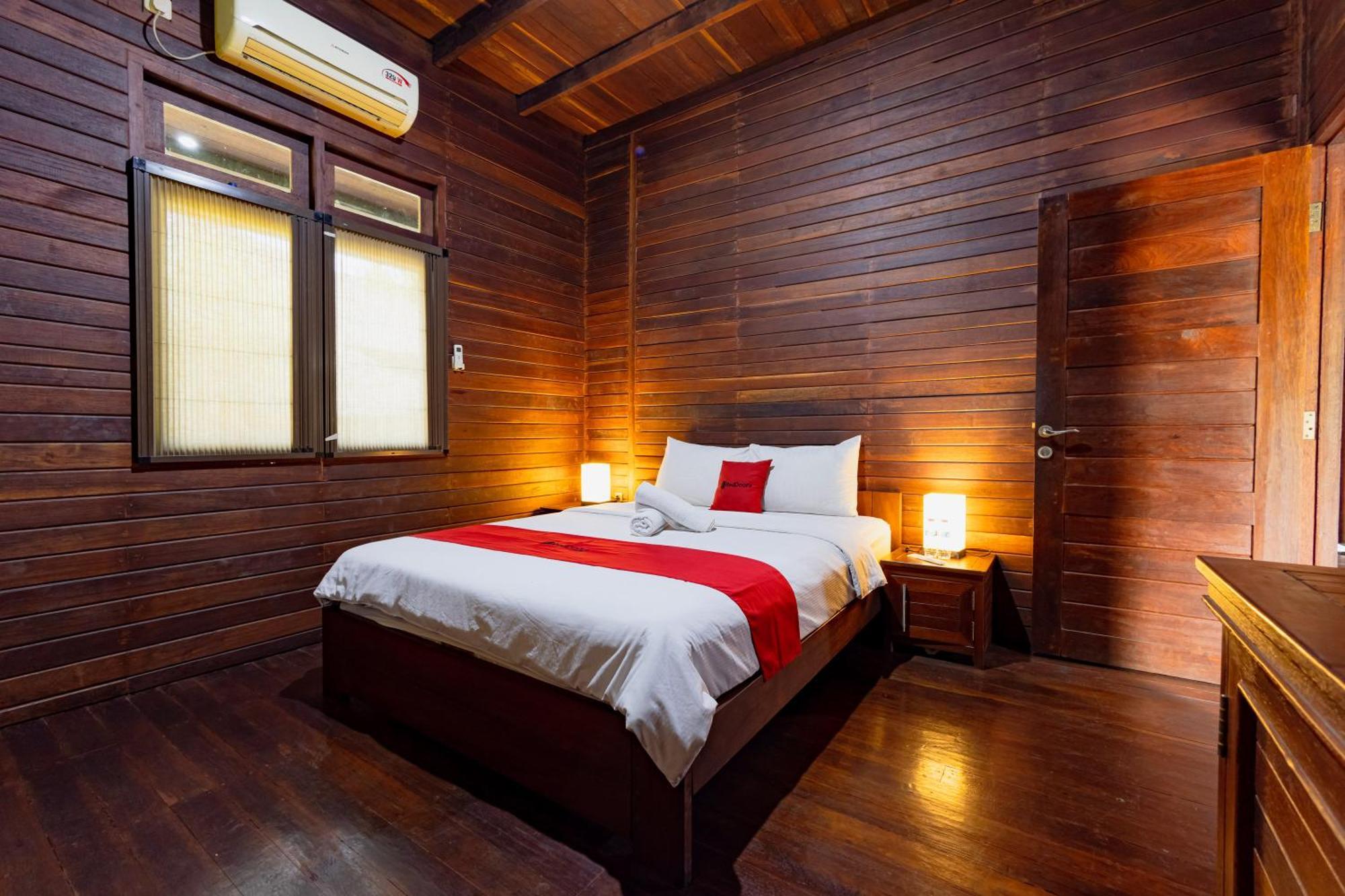 Reddoorz Resort @ Taman Wisata Mangrove Джакарта Екстер'єр фото