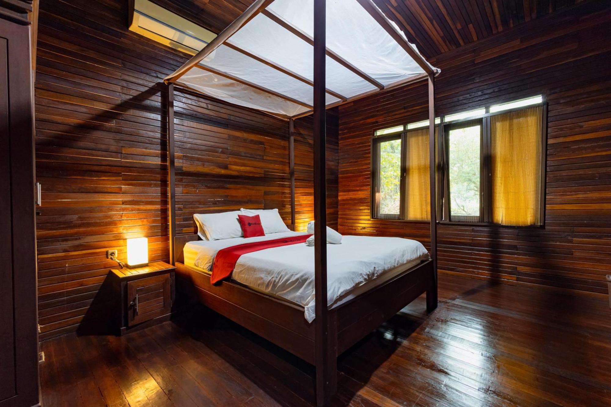 Reddoorz Resort @ Taman Wisata Mangrove Джакарта Екстер'єр фото
