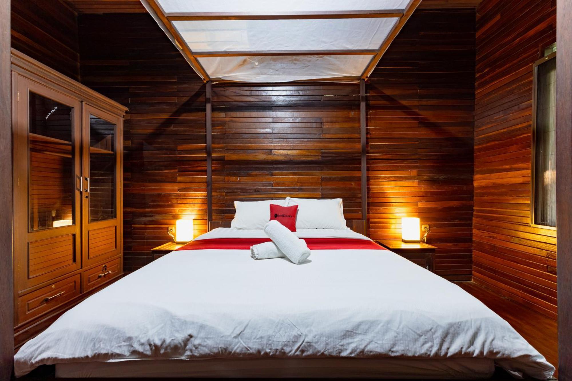 Reddoorz Resort @ Taman Wisata Mangrove Джакарта Екстер'єр фото
